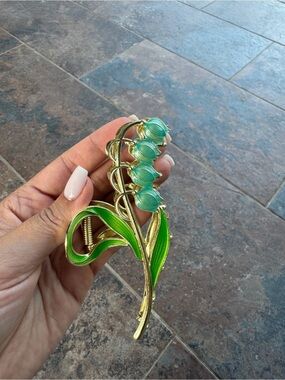 Lily of Valley Blur Gold Hair Clip